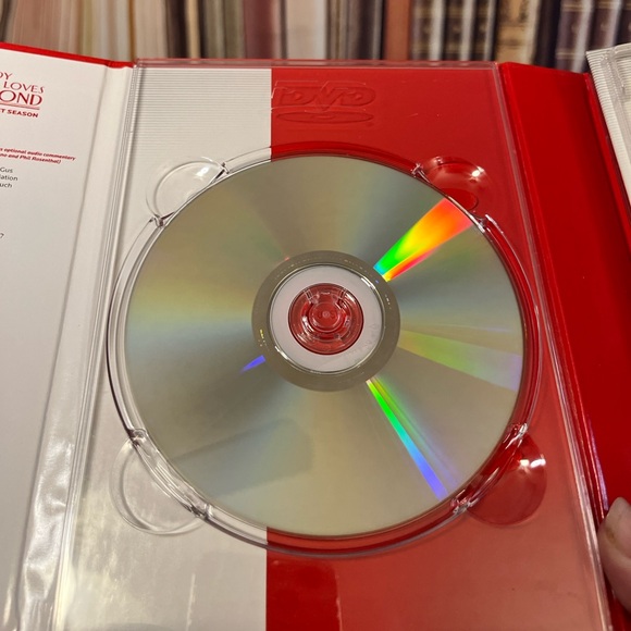 NEW Everybody Loves Raymond- Season 1 - Perfect Discs never used ISBN 0783129823 - Picture 7 of 13